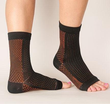 Copper Infused Plantar Fasciitis Compression Foot Sleeves - Arch & Heel Pain Relief - Affordable Compression Socks